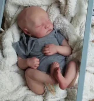 Bebé Reborn 48cms