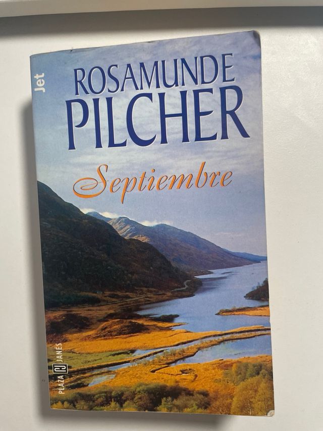 Septiembre. Traducción de Ana María de la Fuente.