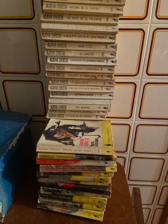 50 novelas policiacas