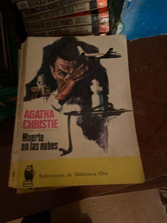 50 novelas policiacas