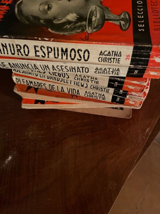 50 novelas policiacas