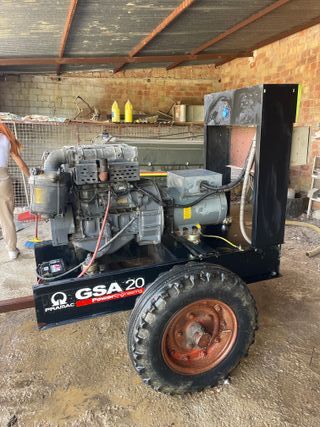 Generador eléctrico diésel de 20 kva con remolque