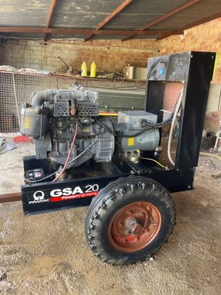 Generador eléctrico diésel de 20 kva con remolque