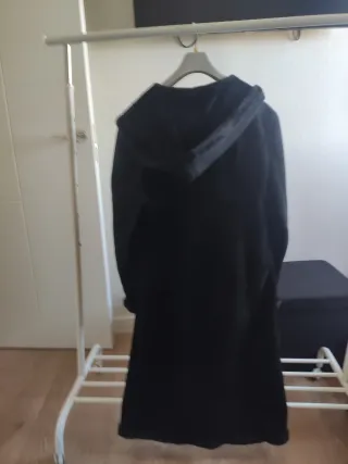 Abrigo piel vuelta negro