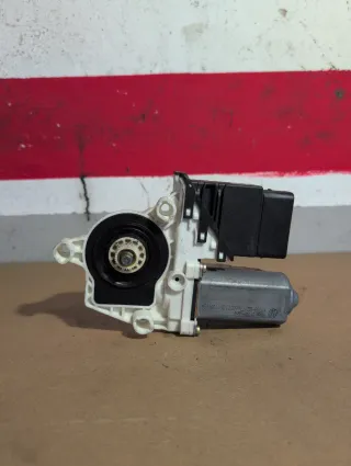 Elevalunas VW 1C0959812A
6.1