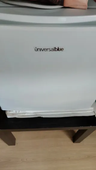 Mini nevera Universal Blue