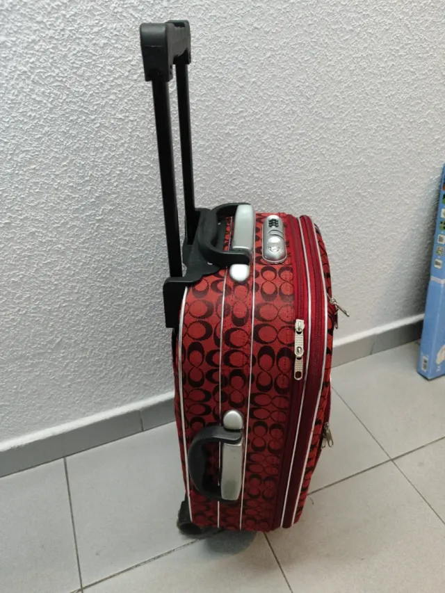 Maleta Missiuss Roja y Negra