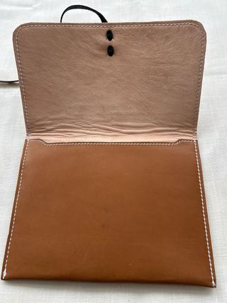 Cartera de cuero hecha a mano. Nuevas varios color