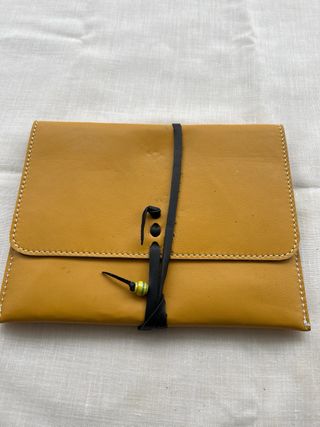 Cartera de cuero hecha a mano. Nuevas varios color