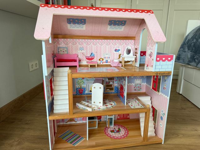 Casa de muñecas KidKraft Chelsea Cottage