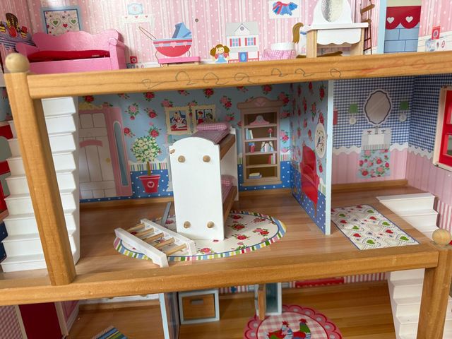 Casa de muñecas KidKraft Chelsea Cottage