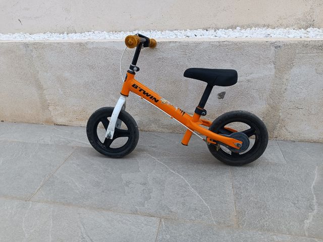 Bicicleta infantil naranja
