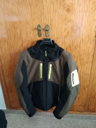 Chaqueta de moto bela 