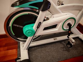 Bicicleta Estática Cecotec Blanca y Verde