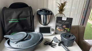 Thermomix TM6 con Accesorios y Regalos