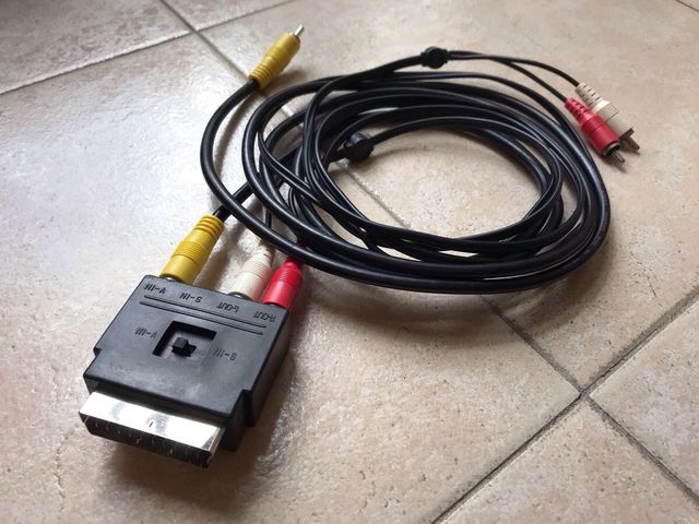 Stock cavi connettori adattatori SCART audio video