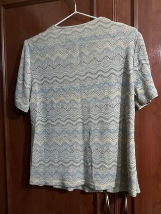 Blusa mujer beige y azul