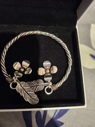 Pulsera rigida con baño plata