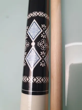 Taco SAMURAI BLACK NUEVO de billar bolas 8 y 9