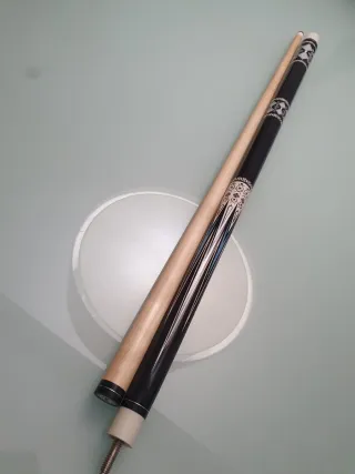 Taco SAMURAI BLACK NUEVO de billar bolas 8 y 9