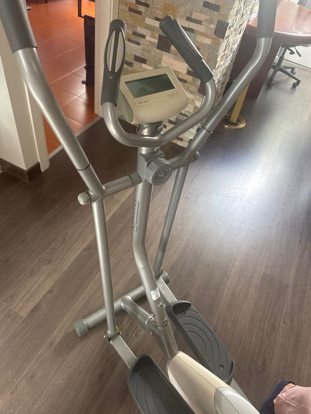Bicicleta Elíptica Gimnasio