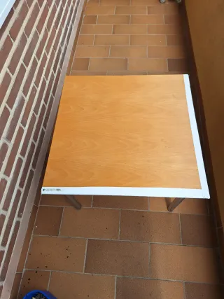 Mesa auxiliar madera y metal 60x60
