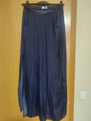 Falda larga azul