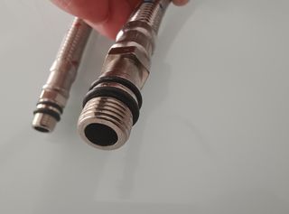 2 latiguillos conexión grifo Rousseau nuevos