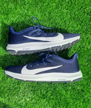 Zapatillas Nike Running Azul Marino y Blanco