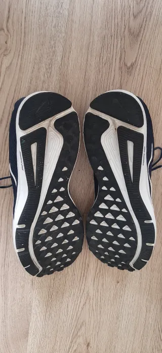 Zapatillas Nike Running Azul Marino y Blanco