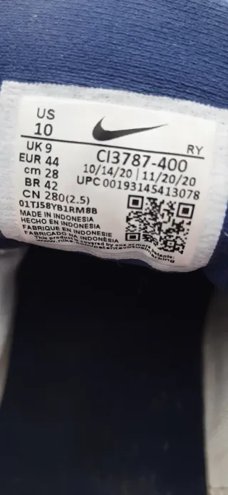 Zapatillas Nike Running Azul Marino y Blanco