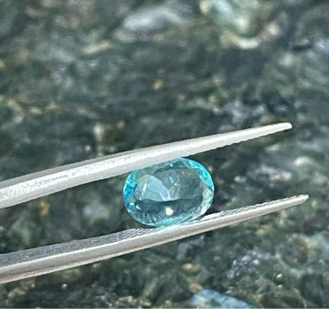 Apatito Paraíba Neón Azul