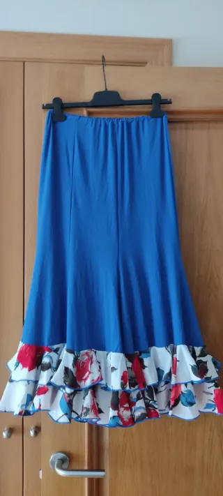 Falda flamenca volantes flores