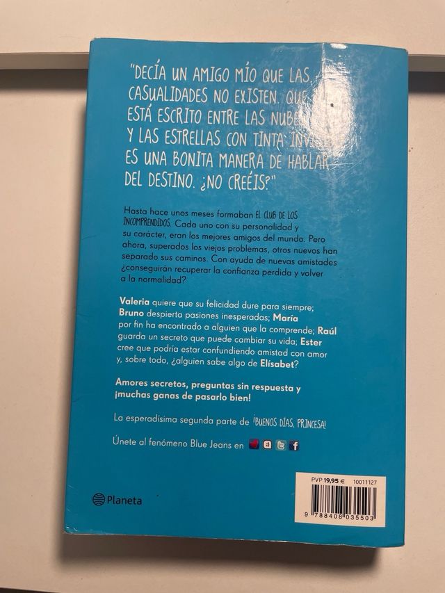 No sonrías que me enamoro