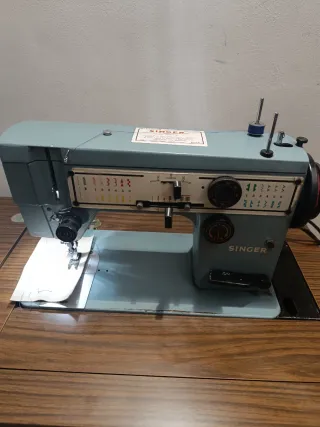 Máquina de coser Singer