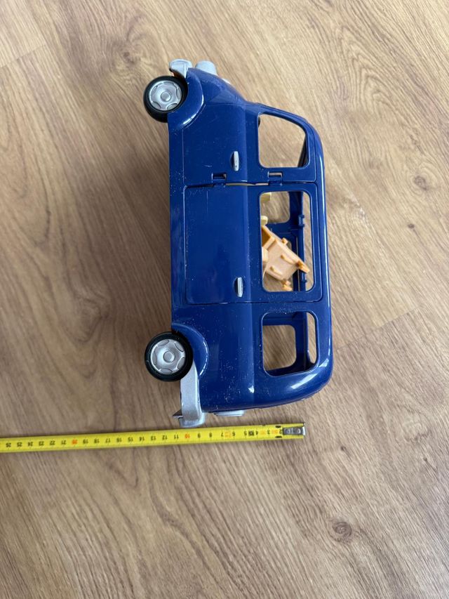 Coche Sylvanian Families 7 plazas