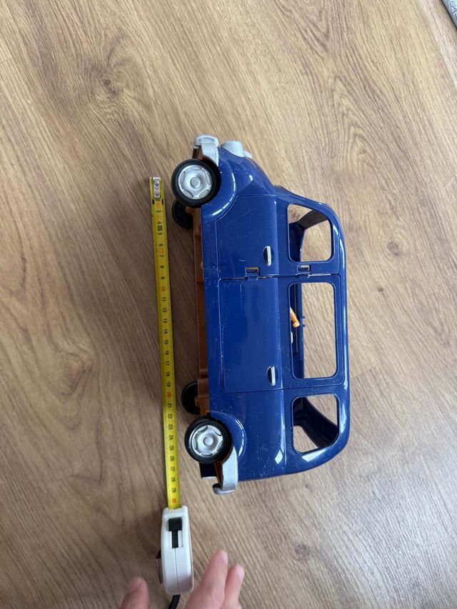 Coche Sylvanian Families 7 plazas