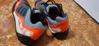 Zapatillas Adidas Terrex.