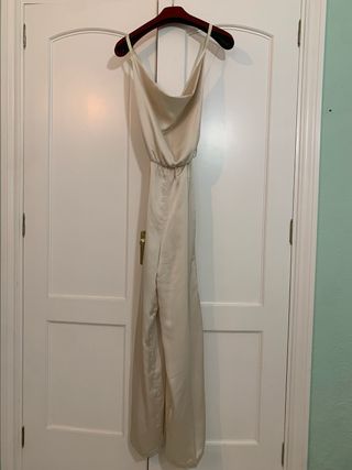 Mono beige elegante