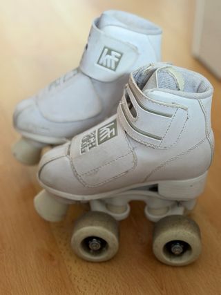 Patines Escolares Blancos Niña número 28.