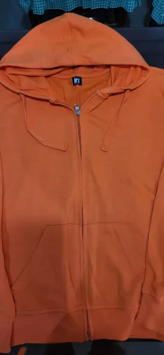 Lote 3 sudaderas (2 marca, 1 regalo)