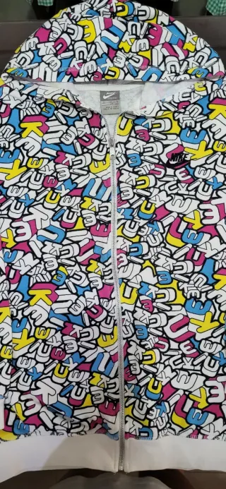 Lote 3 sudaderas (2 marca, 1 regalo)