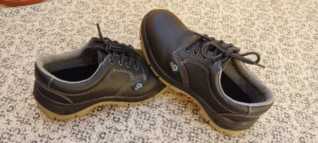 Calzado Seguridad Puntera Acero Talla 38, piel