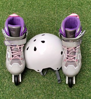 Patines Oxelo Talla 35-38 + Casco + Protecciones