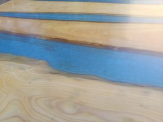 Mesa Resina y Madera con Patas Metal efecto rio