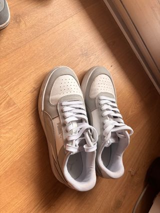 Zapatillas New Balance azules
zapatillas puma gris