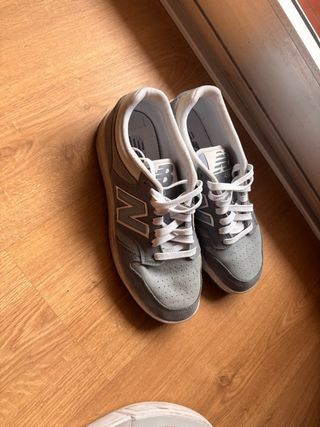 Zapatillas New Balance azules
zapatillas puma gris
