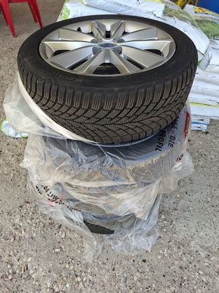 Neumáticos de invierno Continental 225/45 R17 XL