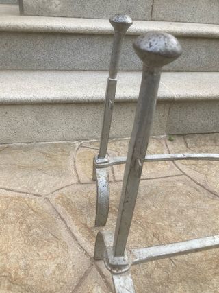 Protector chimenea antiguo metal