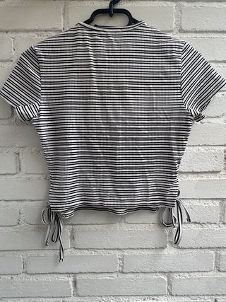 Bershka Camiseta Rayas Tiras Laterales M